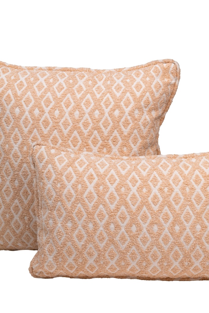 Oya (P) Cushion