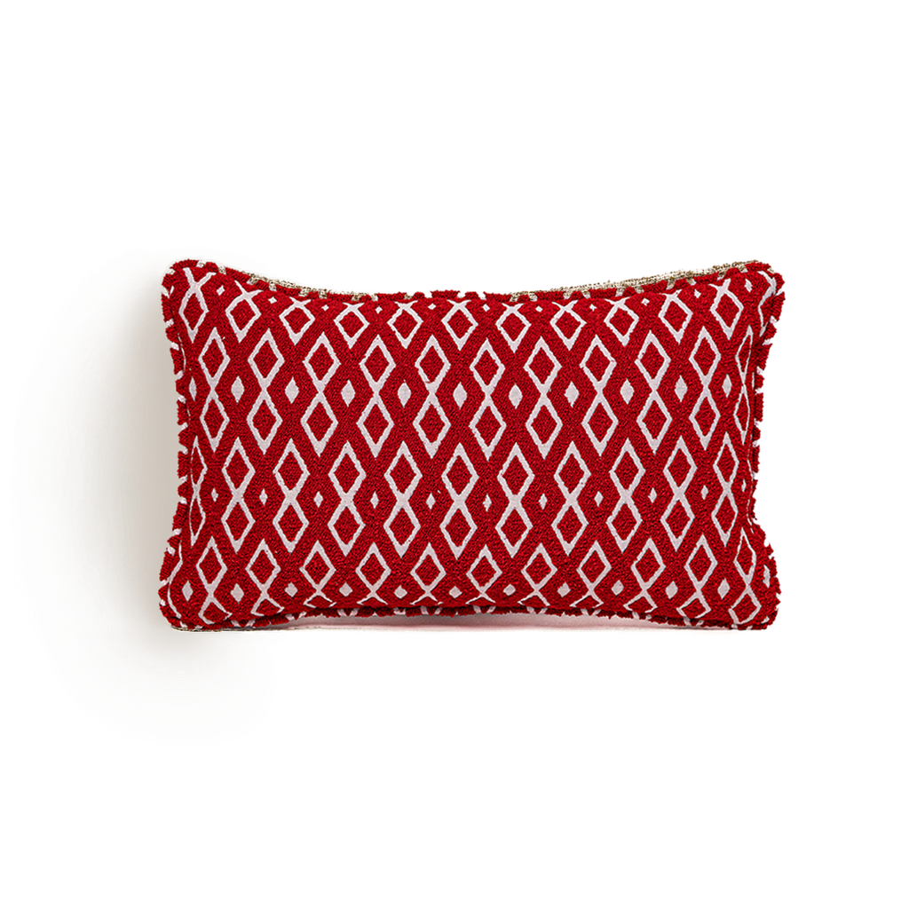 Oya (P) Cushion